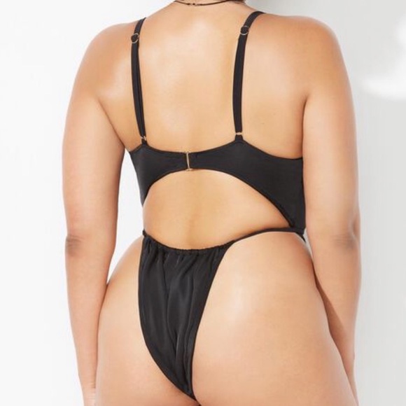 NWT Swimsuits for All Sydney Plunge Adjustable Monokini | Tie Dye | Large - Picture 8 of 8